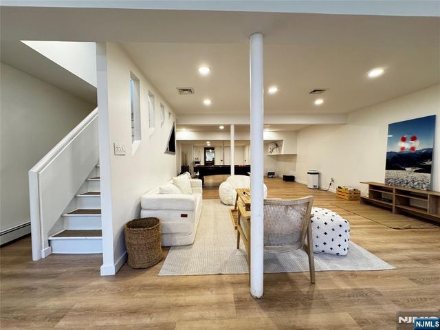 81 Greenwoods Road, Old Tappan, NJ 07675