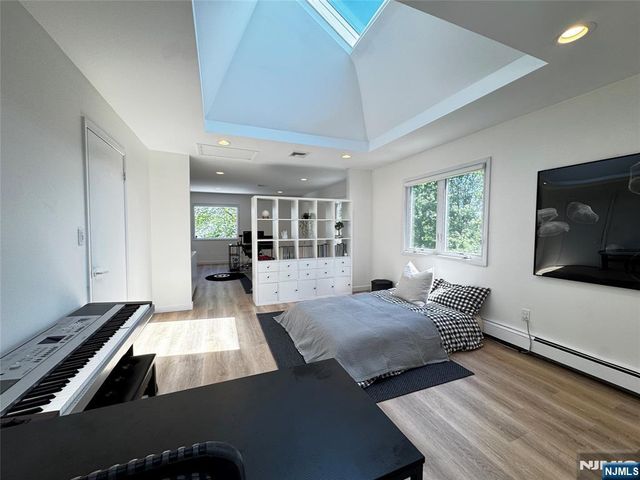 81 Greenwoods Road, Old Tappan, NJ 07675