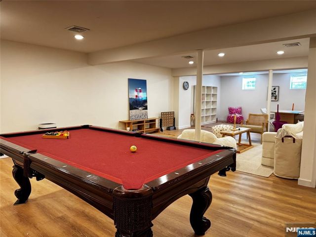 81 Greenwoods Road, Old Tappan, NJ 07675