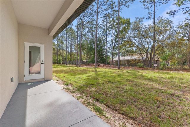 8677 N CIRCULAR WAY, Citrus Springs, FL 34434