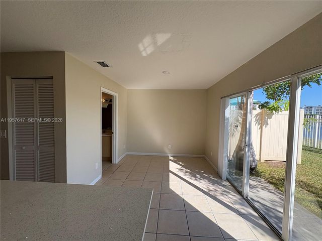 2083 SW 87th Ter 0, Miramar, FL 33025