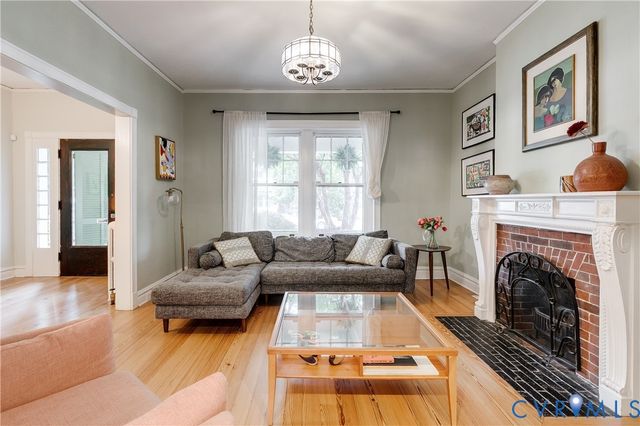 2709 Grove Ave, Richmond, VA 23220