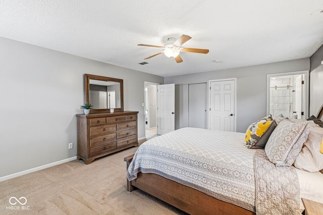 8223 Picadilly Lane, Indianapolis, IN 46256