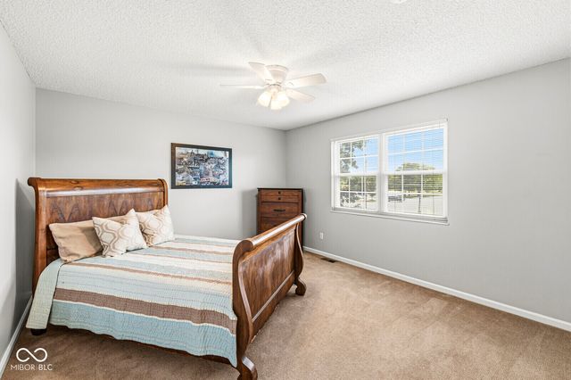 8223 Picadilly Lane, Indianapolis, IN 46256