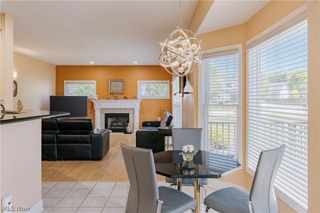 5163 Bayside Lake Boulevard, Stow, OH 44224