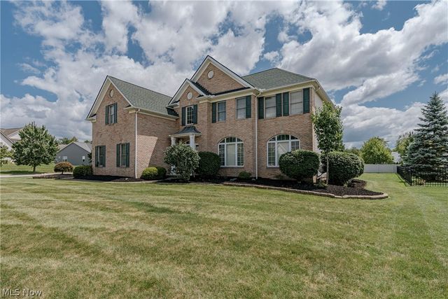 5163 Bayside Lake Boulevard, Stow, OH 44224