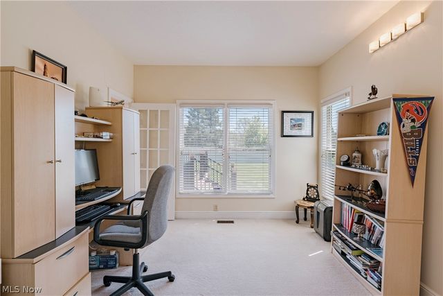 5163 Bayside Lake Boulevard, Stow, OH 44224