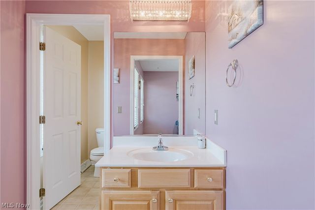 5163 Bayside Lake Boulevard, Stow, OH 44224