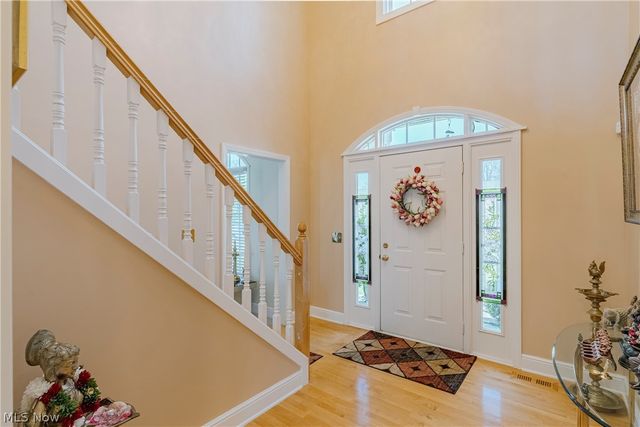 5163 Bayside Lake Boulevard, Stow, OH 44224
