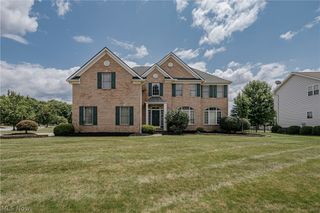 5163 Bayside Lake Boulevard, Stow, OH 44224