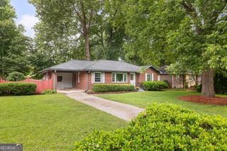 2605 Woodridge Drive, Decatur, GA 30033