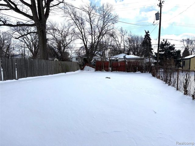 11340 Fisher Avenue, Warren, MI 48089