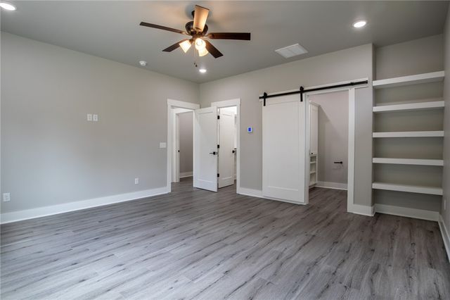 24 Cheddar Circle, Bella Vista, AR 72715