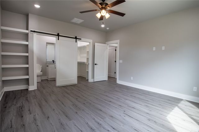 24 Cheddar Circle, Bella Vista, AR 72715