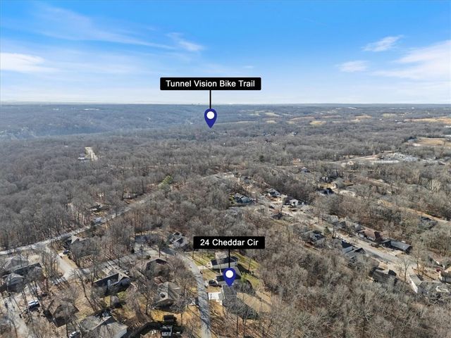 24 Cheddar Circle, Bella Vista, AR 72715