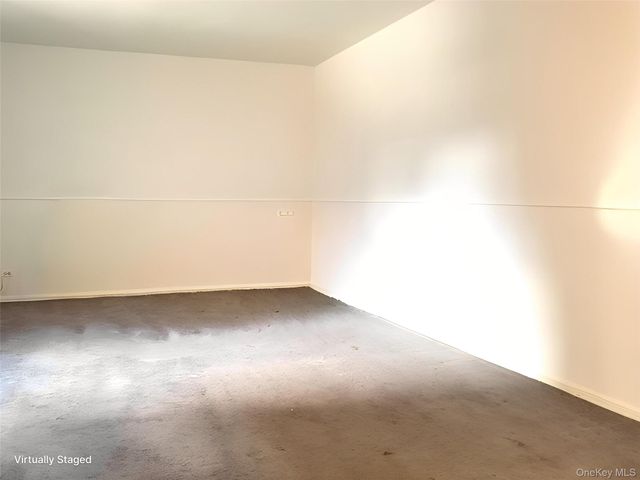 91-10 32nd Avenue E306, East Elmhurst, NY 11369