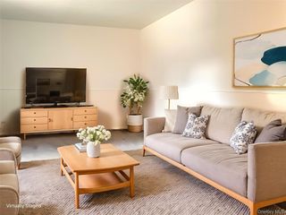 91-10 32nd Avenue E306, East Elmhurst, NY 11369