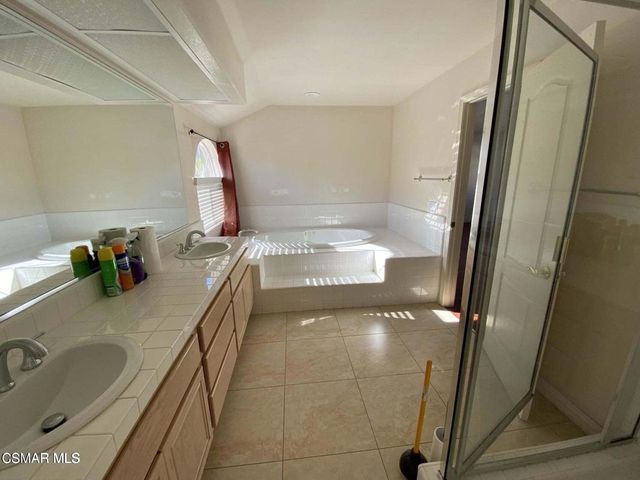 1628 Glider Court 1628, Newbury Park, CA 91320