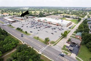 8827 E Reno Avenue, Midwest City, OK 73110