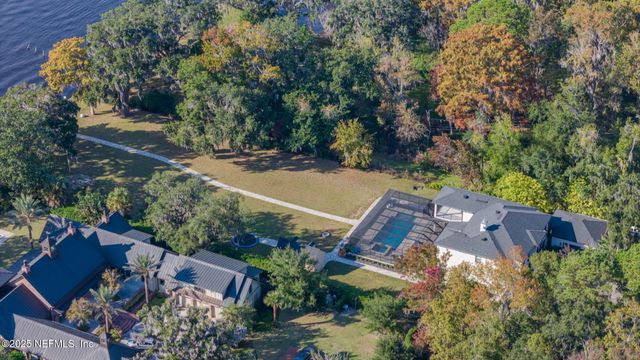 13224 MANDARIN Road, Jacksonville, FL 32223