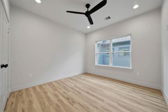 3322 Delhi Street, Houston, TX 77022