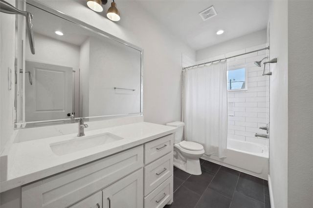 3322 Delhi Street, Houston, TX 77022