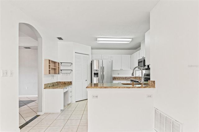 6758 SW 114TH STREET ROAD, Ocala, FL 34476