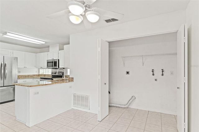 6758 SW 114TH STREET ROAD, Ocala, FL 34476