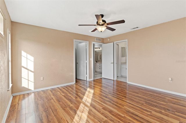 6758 SW 114TH STREET ROAD, Ocala, FL 34476