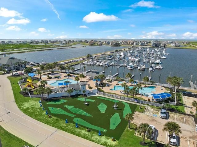 20 Hawkeye, Hitchcock, TX 77563