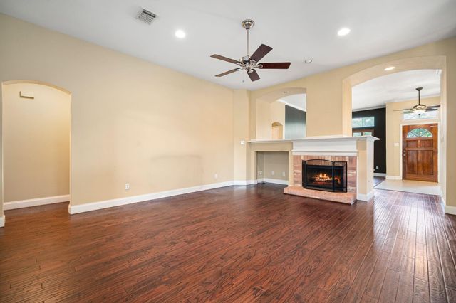 1715 Diamond Brook Drive, Houston, TX 77062