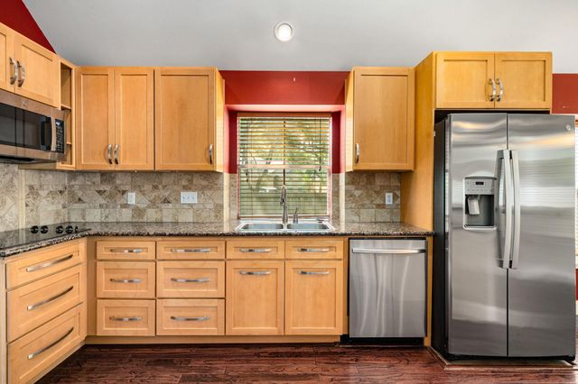 1715 Diamond Brook Drive, Houston, TX 77062