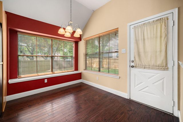 1715 Diamond Brook Drive, Houston, TX 77062