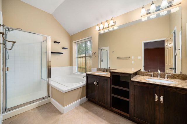 1715 Diamond Brook Drive, Houston, TX 77062