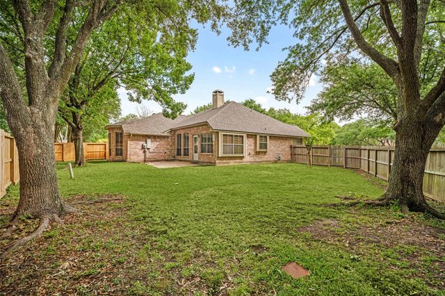 1715 Diamond Brook Drive, Houston, TX 77062