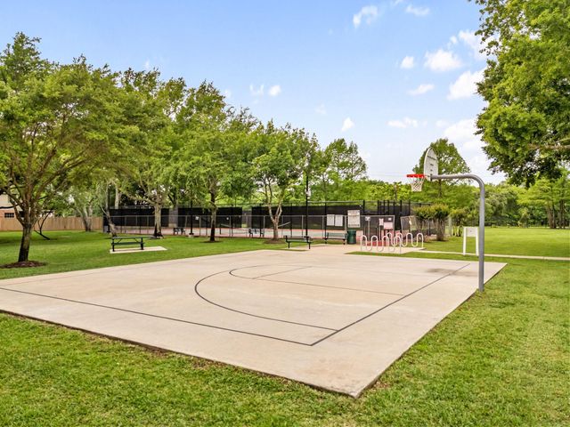 1715 Diamond Brook Drive, Houston, TX 77062