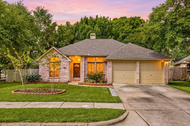 1715 Diamond Brook Drive, Houston, TX 77062