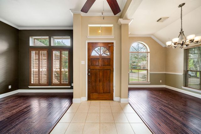 1715 Diamond Brook Drive, Houston, TX 77062