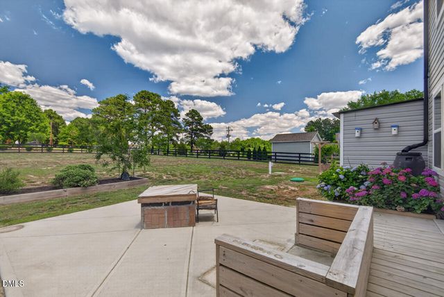 21 E Odell Lane, Zebulon, NC 27597