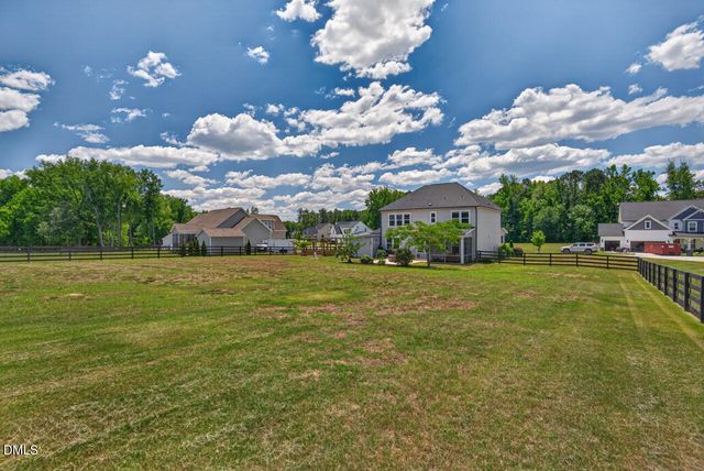 21 E Odell Lane, Zebulon, NC 27597