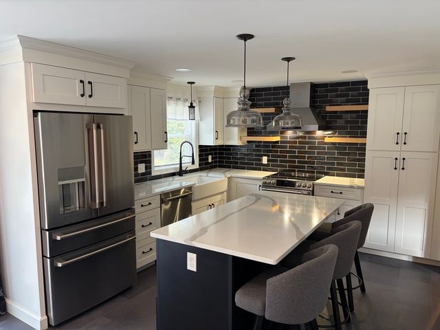 370 Forest Street, Dighton, MA 02764