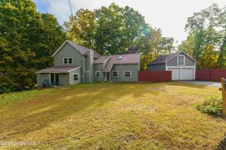 17 Cherry Street, Lake George, NY 12845