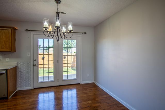 1206 Maple Hill Drive, Somerset, KY 42503