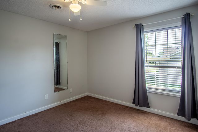 1206 Maple Hill Drive, Somerset, KY 42503