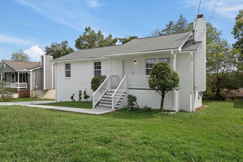 4117 Woodway Ln, Hermitage, TN 37076