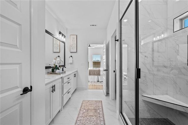 7000 SW Orange Avenue, Bentonville, AR 72713