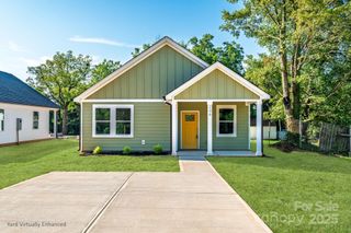 206 N Railroad Avenue, East Spencer, NC 28039