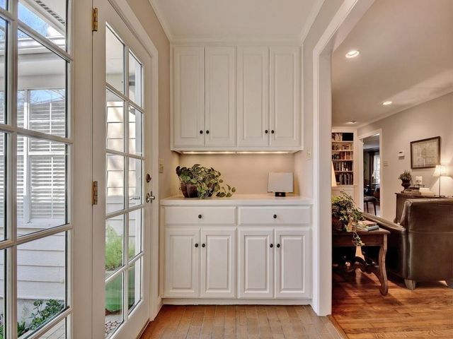 2203 Sunny Slope DR, Austin, TX 78703