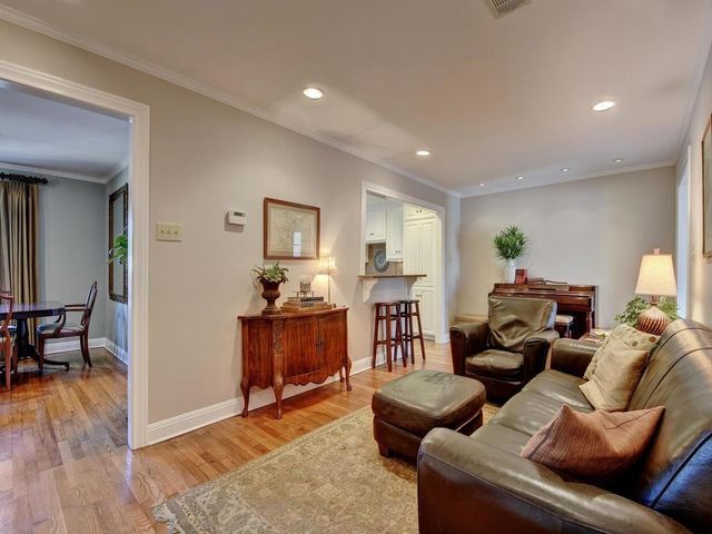 2203 Sunny Slope DR, Austin, TX 78703