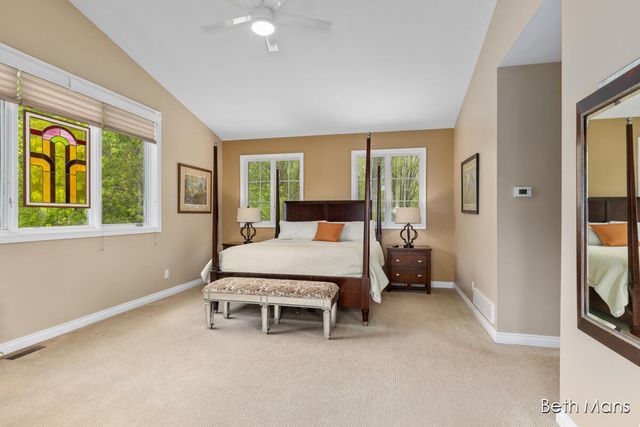 1427 Spaulding Avenue Se, Cascade Twp, MI 49546